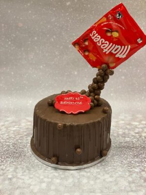 Malteser Gravity Cake