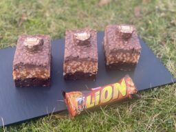 Lion Bars - Box of 8