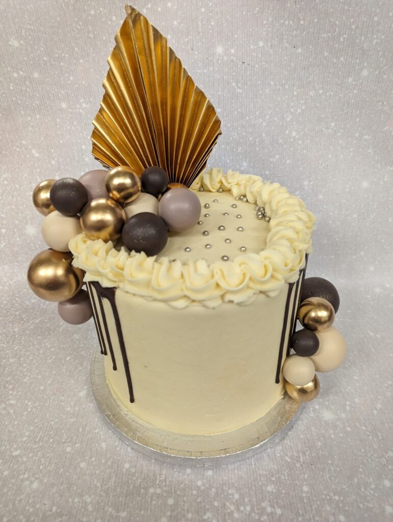 Sphere Cake - Neutral