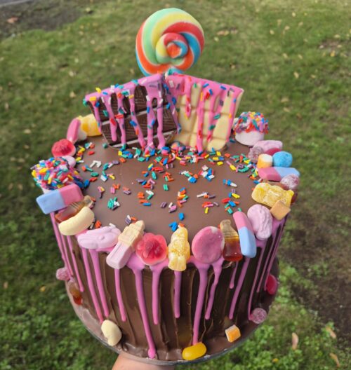Wonka Cake